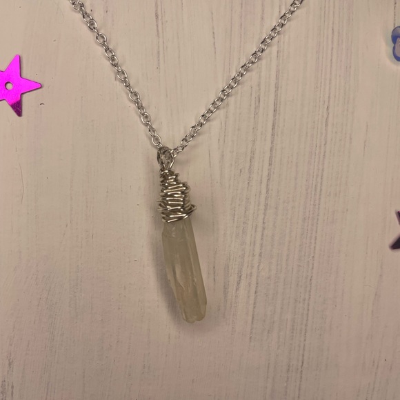 Aqua aura quartz 16” necklace with sterling sliver rolo chain - Picture 2 of 3